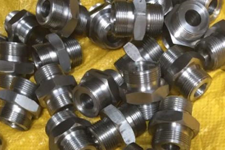 不銹鋼過渡接頭怎么避免結(jié)垢？掌握這幾個(gè)竅門！